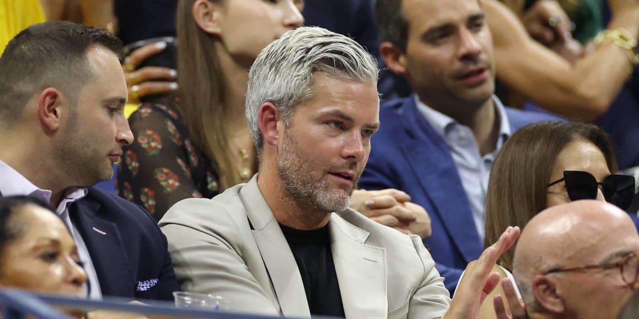 The mind trick that real-estate mogul Ryan Serhant used to create his empire