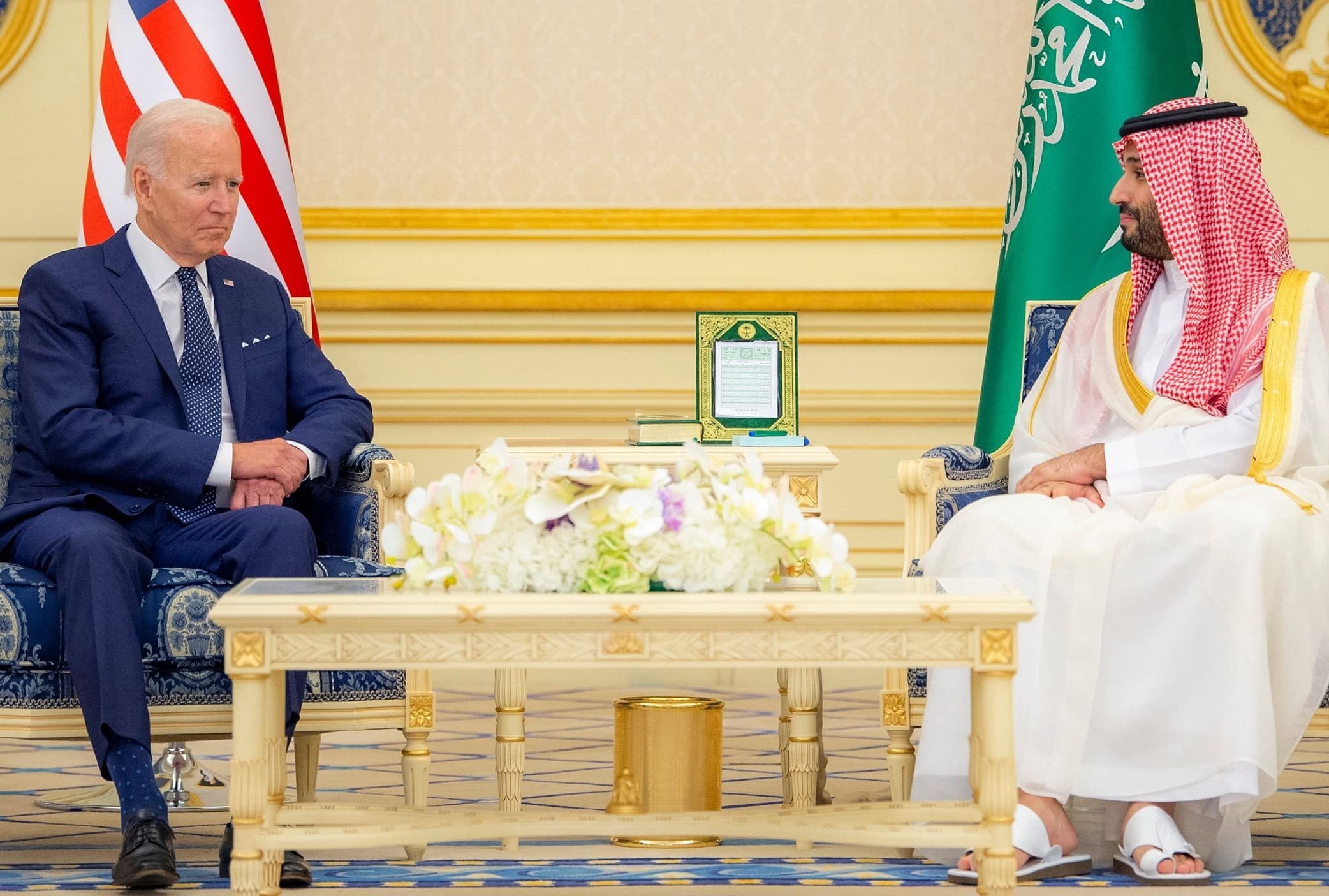 Ураза в саудовской аравии 2024. Саудовский принц Мухаммед Бен Салман и Байден. Наследный принц Саудовской Аравии Мухаммед Бен Салман Аль Сауд. Байден и принц Саудовской Аравии.