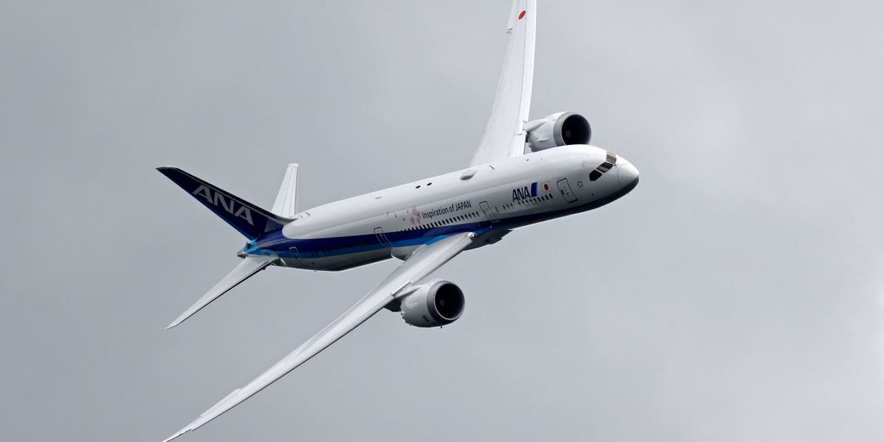 #: Boeing is ‘biggest beneficiary’ of storied air show as new orders keep coming