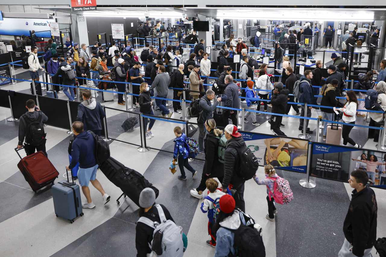 Here’s how many flights at major U.S. airports are on the chopping block with looming FAA cuts due to shutdown