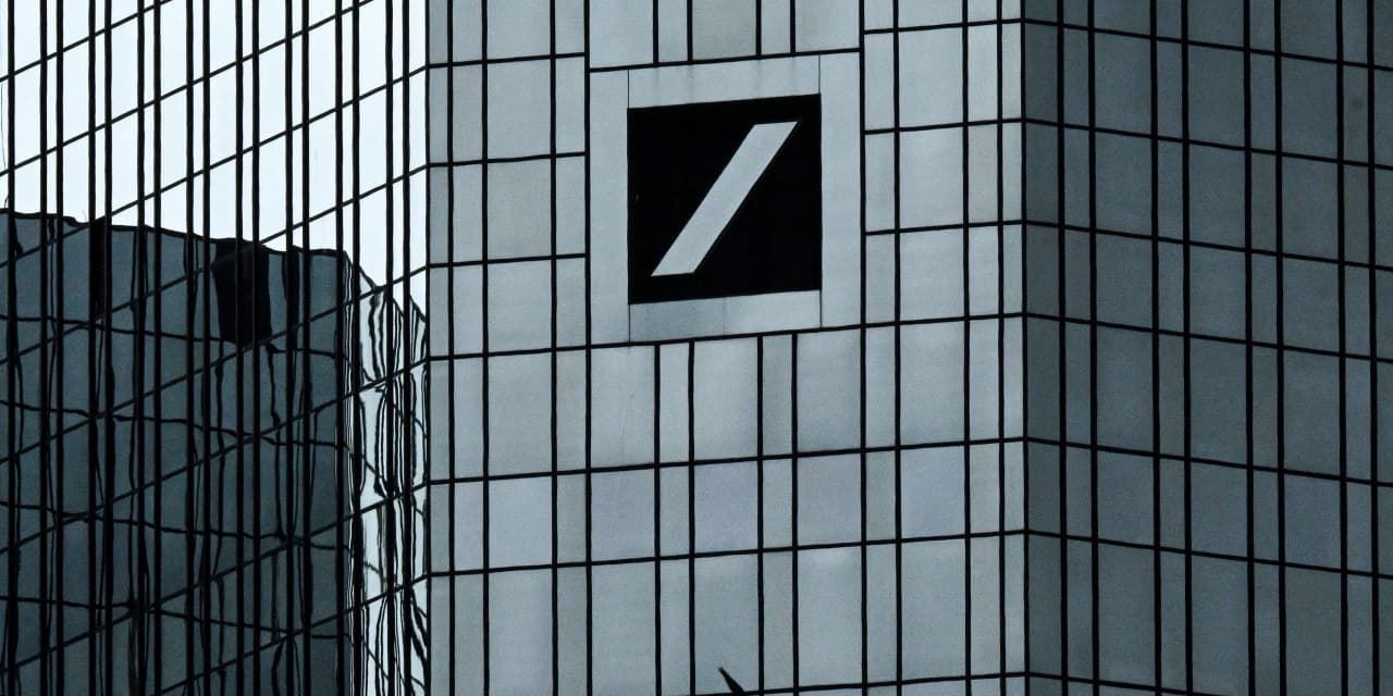 Deutsche Bank shares fall on doubling of thirdquarter loan losses but