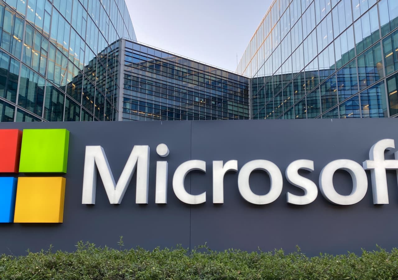 Microsoft 9. Компания Майкрософт. Microsoft. It корпорации. Rich Group.