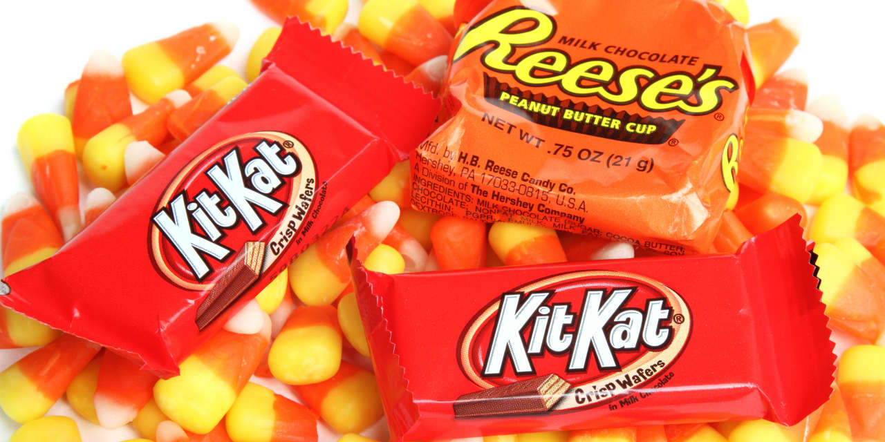 #The Margin: A Reese’s Peanut Butter Cup shortage? Hershey won’t meet Halloween candy demand, CEO warns