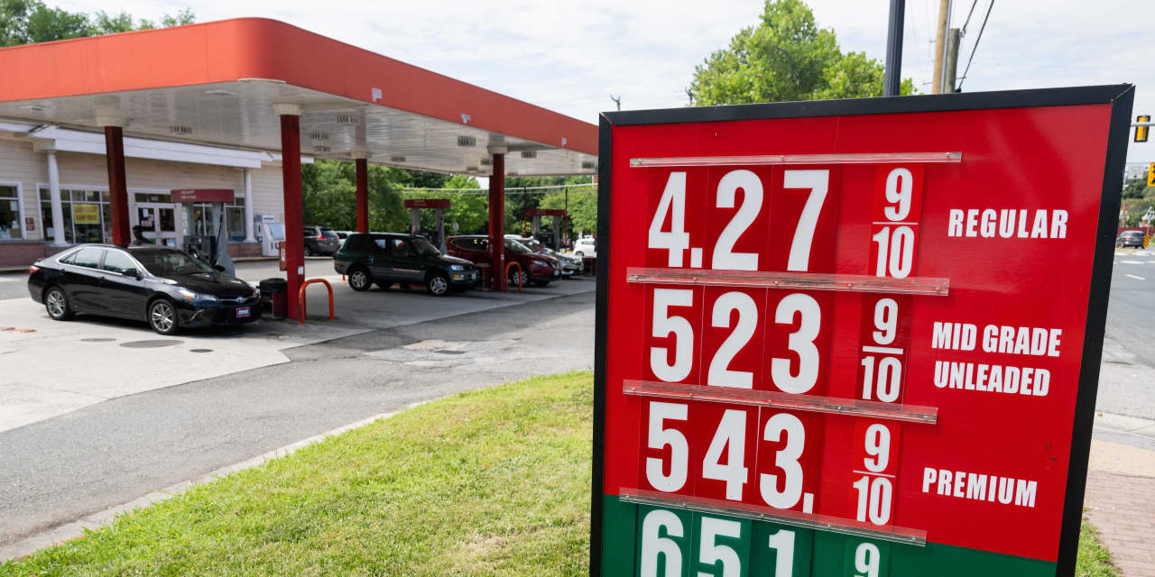 Gas prices fall below $4 per gallon for the first time in months