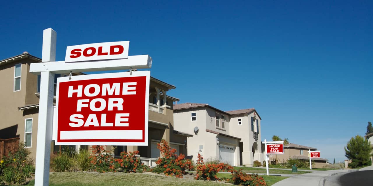 Home sellers have a ‘tough pill to swallow’ this fall, real-estate agents warn
