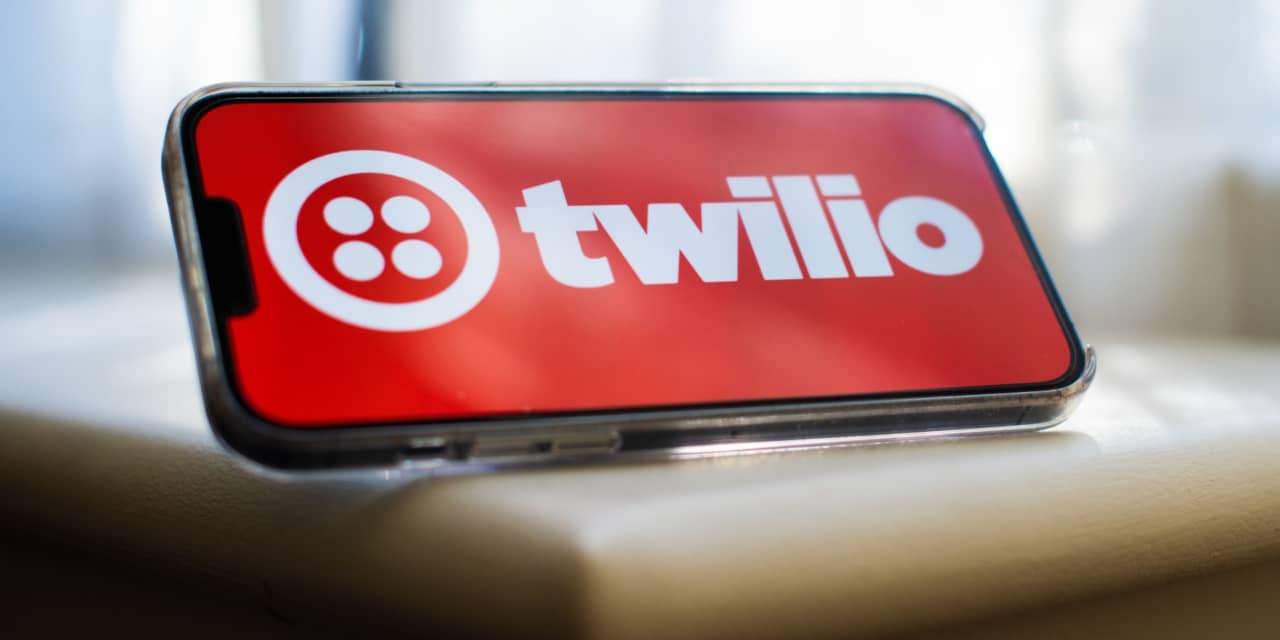 #Earnings Results: Twilio’s stock tumbles as quarterly loss, outlook spook investors