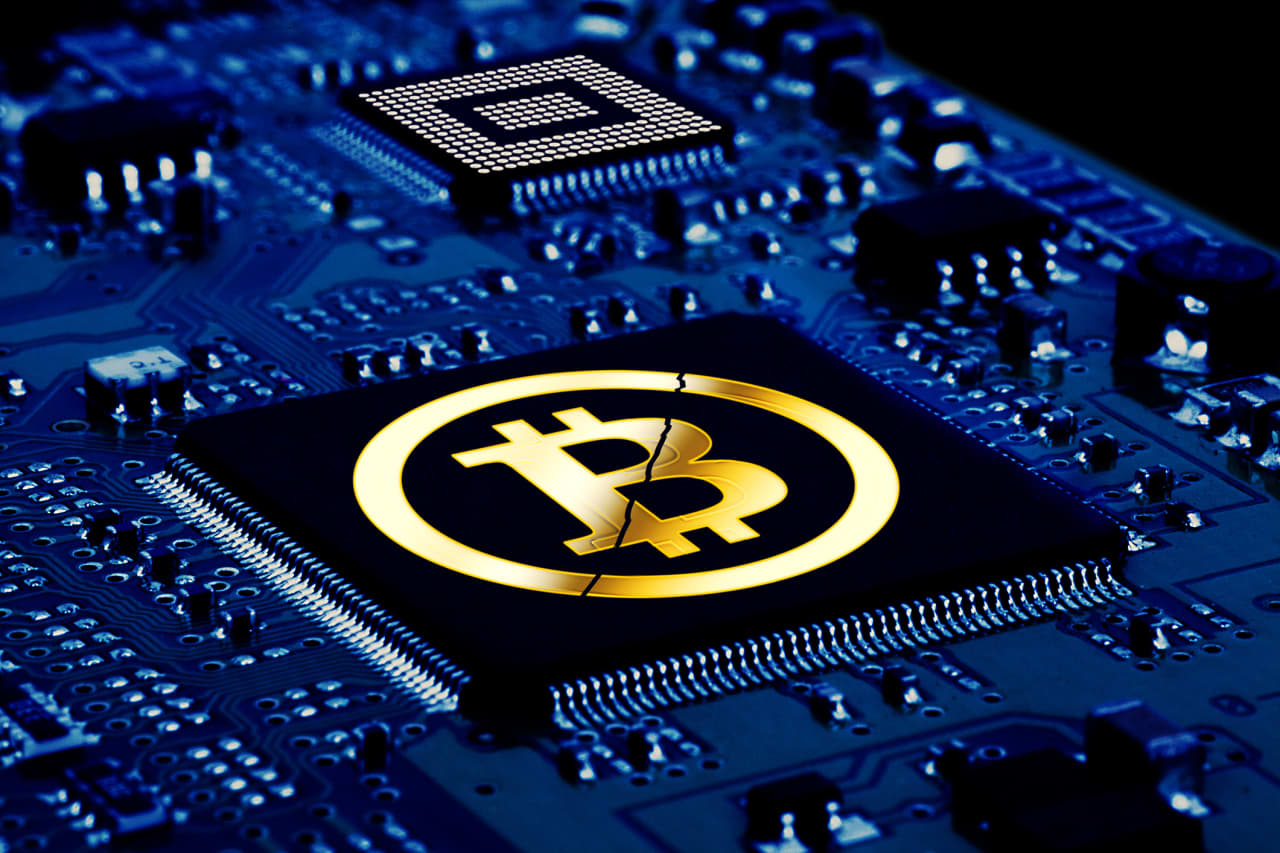 MicroStrategy’s stock could do something it hasn’t done in 24 years as bitcoin surges