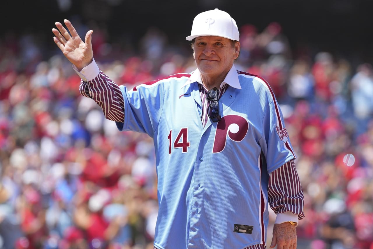 Pete Rose brushes off question about alleged sex with minor – New York Post