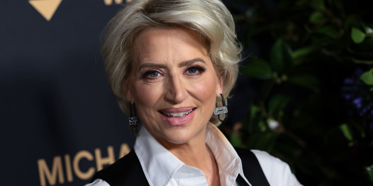 Former 'Real Housewives' star Dorinda Medley shows off lavish Gilded Age estate