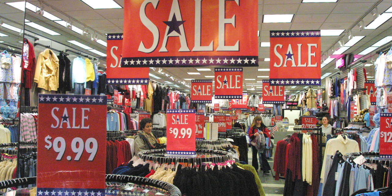 Here's what the big inventory problem for retailers looks like