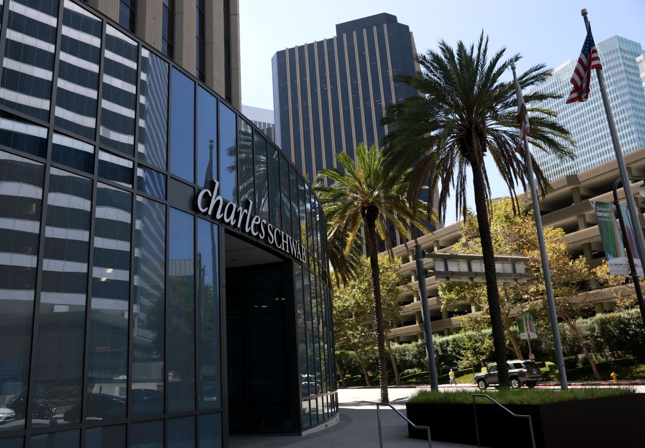From Charles Schwab to DoorDash: Why these bargain stocks could lead the market higher