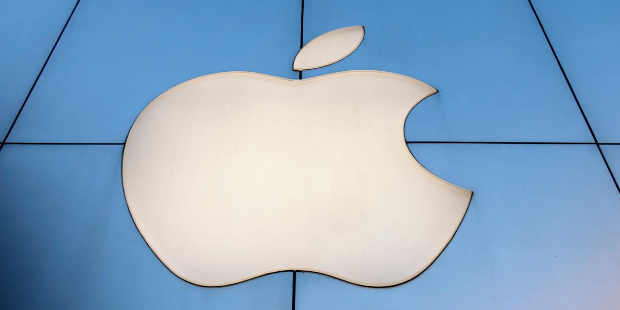 Hackers hijack Fast Company send obscene push alert through Apple News – MarketWatch