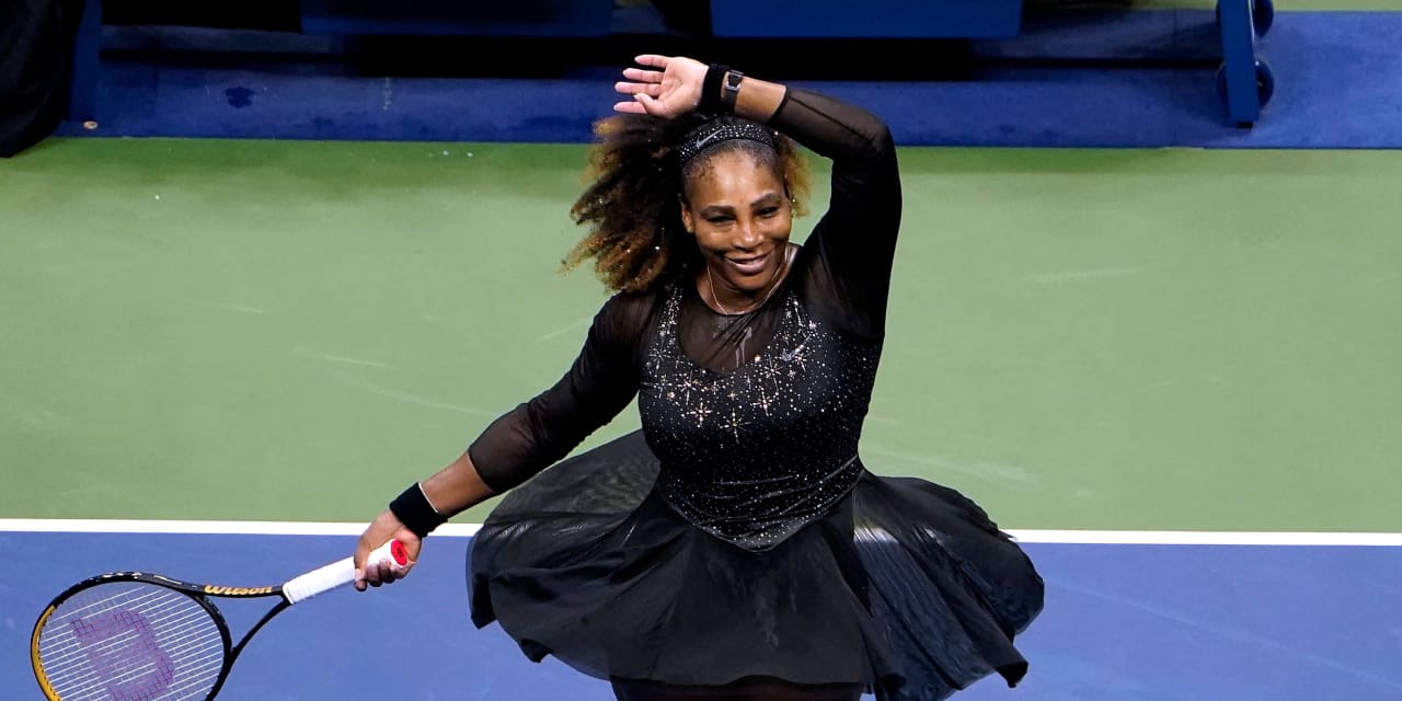 #The Margin: Of course Serena Williams’ U.S. Open sneakers have 400 diamonds on them
