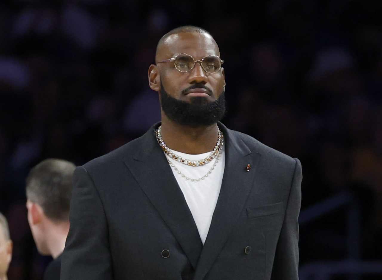 After demolishing $37 million Beverly Hills estate, LeBron James is now building 2 huge homes on the site