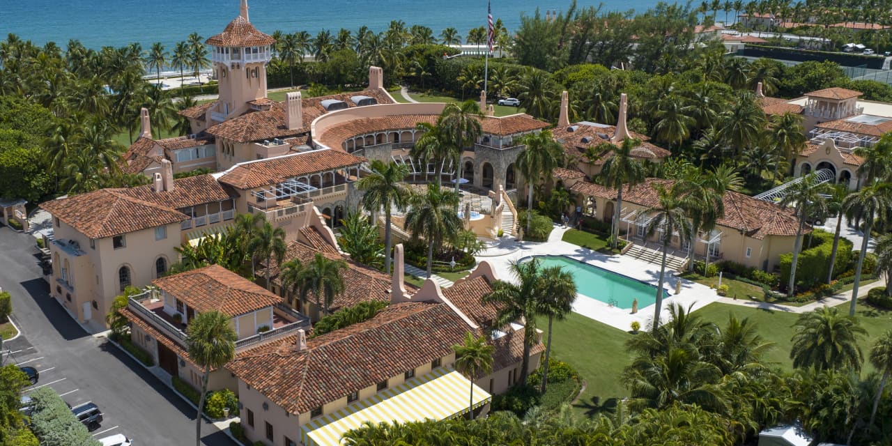 Phony document riddled with spelling and syntax errors mysteriously appeared on Mar-a-Lago court docket