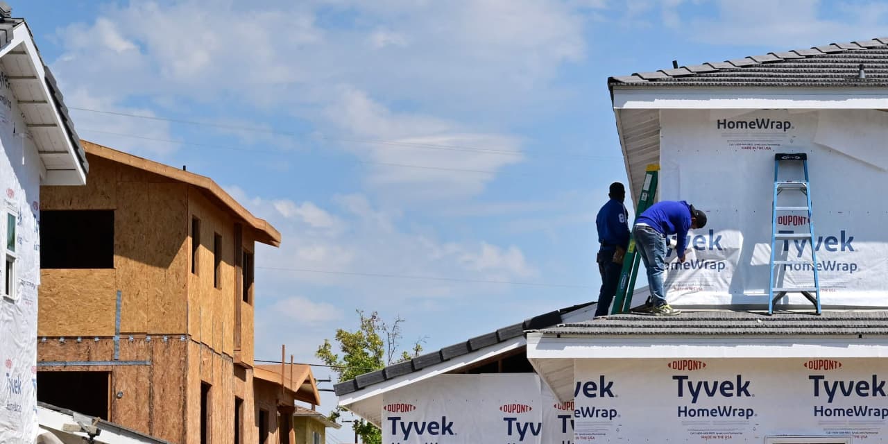 3 housing-market stocks with room to grow despite high mortgage rates