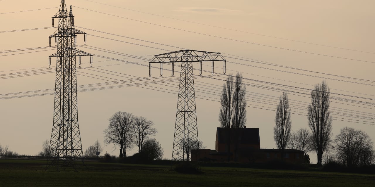 Cautious Wall Street strategist says defensive stocks are now too rich  MarketWatch