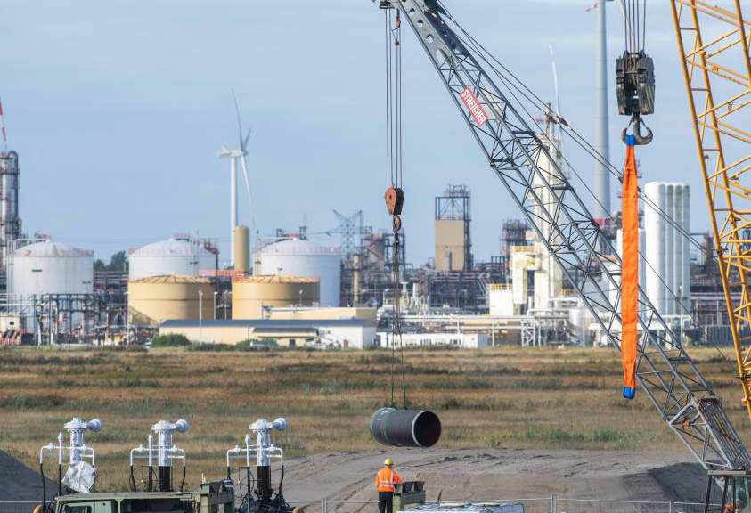 European gas futures down to 3-month low as LNG imports gain traction ...