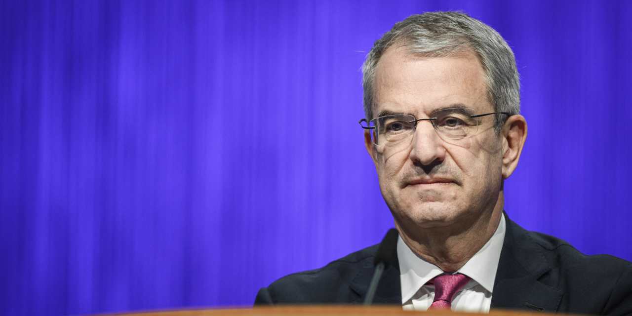 Nestlé entlässt CEO Laurent Freixe nach weniger als einem Jahr wegen einer ...