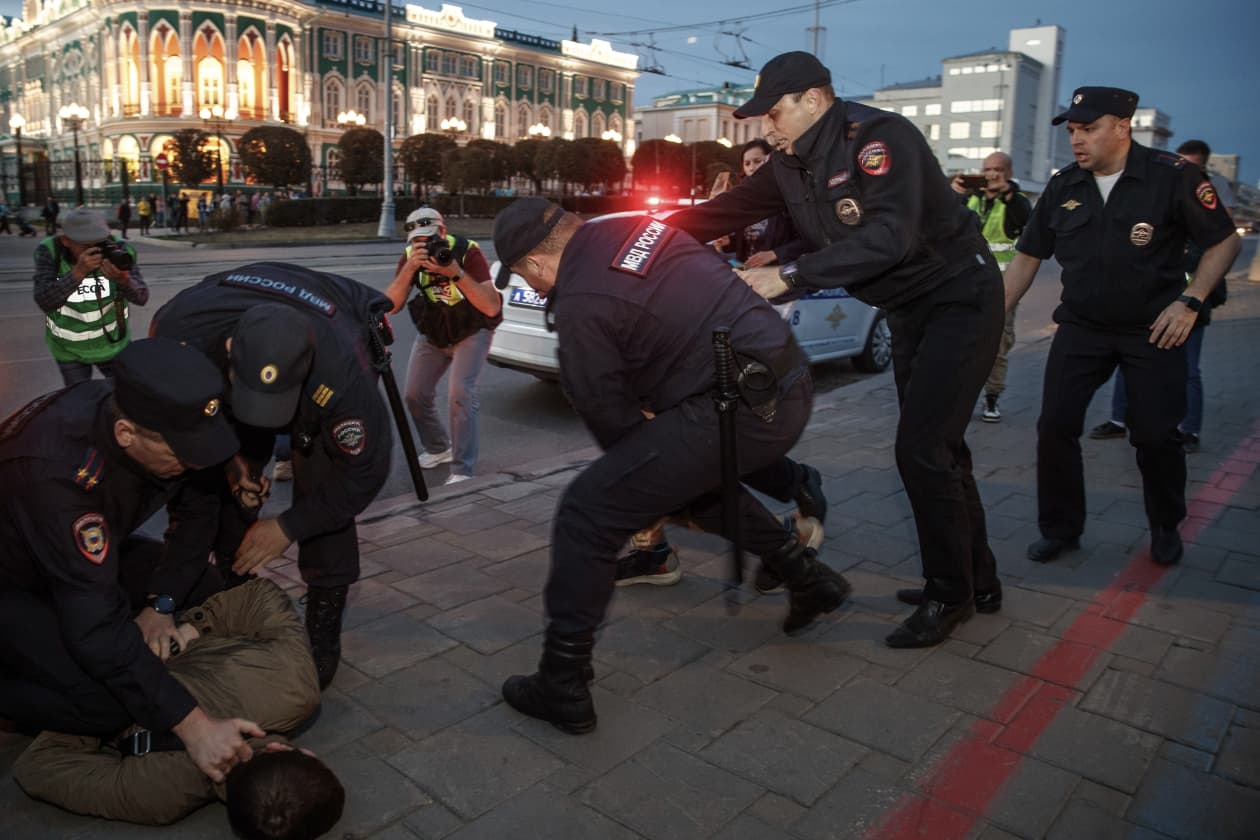 Putin partial military call-up sparks protests across Russia - MarketWatch