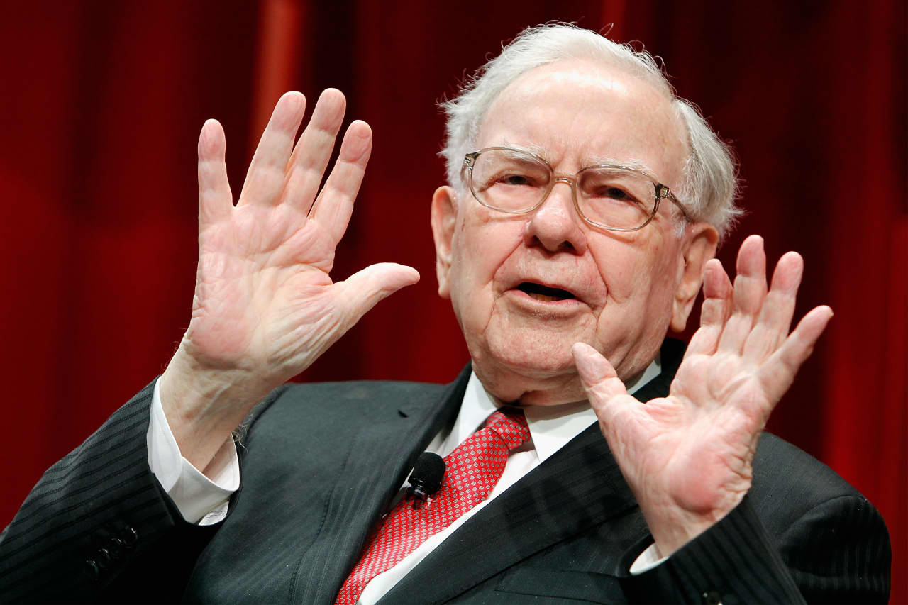 Warren Buffett's waiting for a 'wild swing' to the downside for stocks, says veteran Berkshire watcher