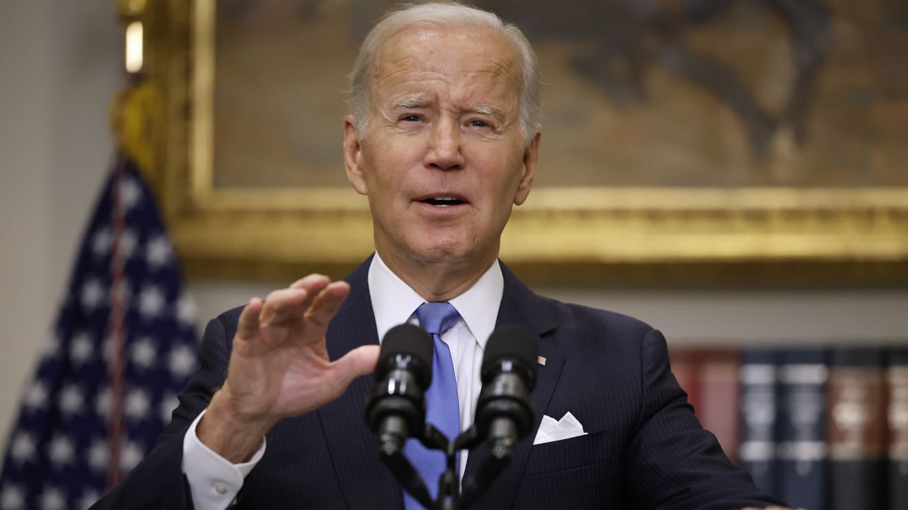 Biden speaks about Hurricane Ian's massive toll on Floridians: 'We're ...