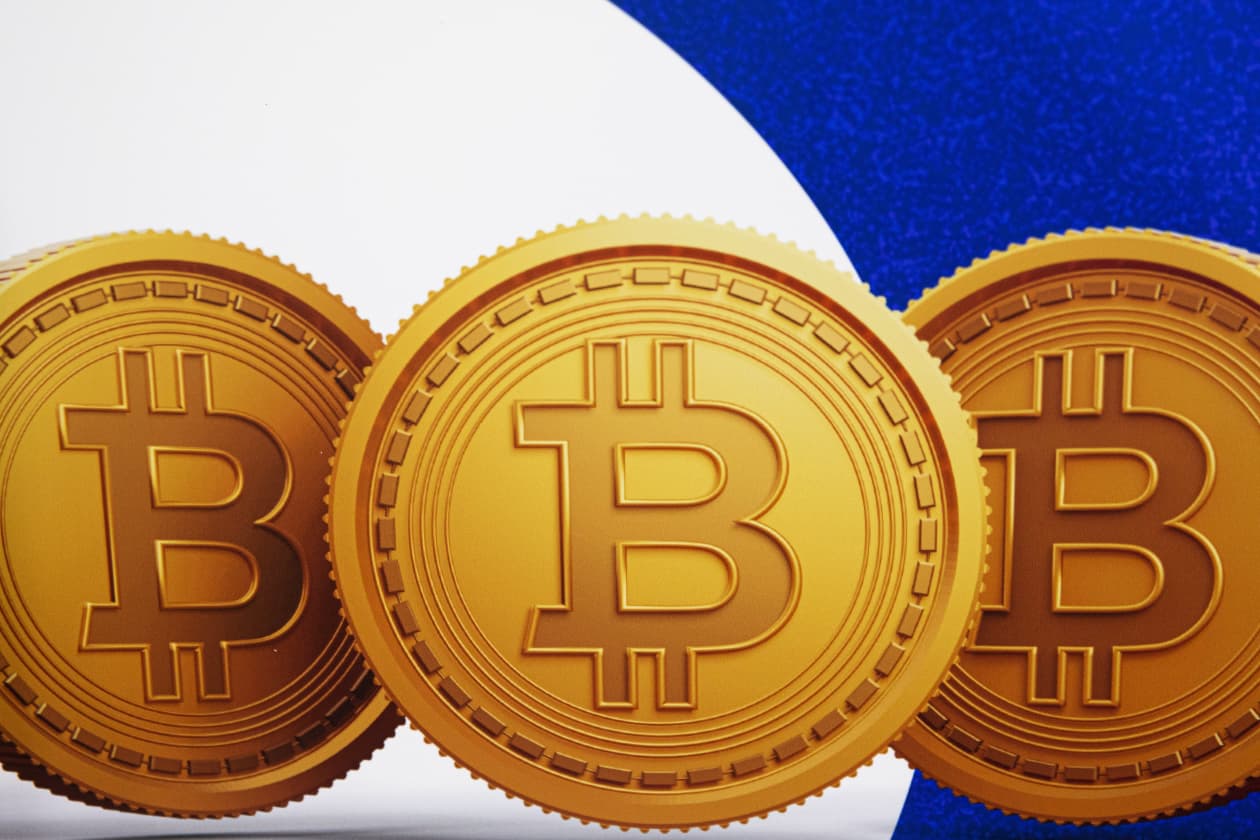 Technical analyst Tom DeMark says bitcoin low could come as early as Friday  - MarketWatch