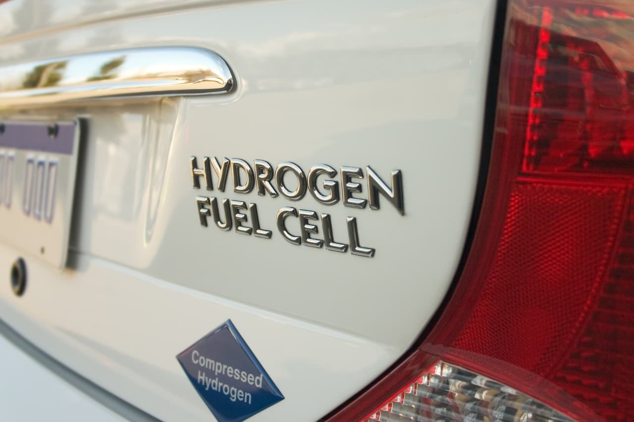 hydrogen powered cars