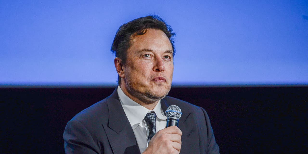 Opinion: Elon Musk pumps Tesla stock with ridiculous  trillion target. Is a dump coming next?