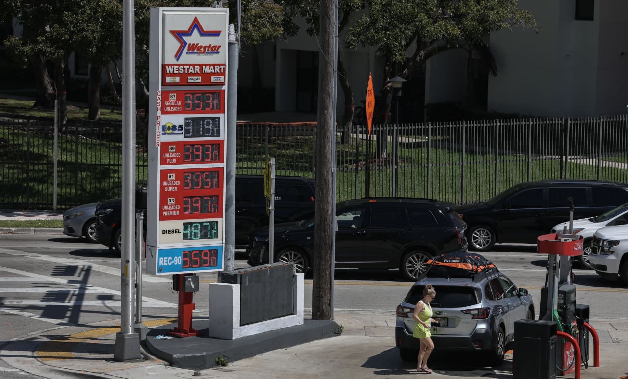 Markets are getting closer to a buying opportunity as investors capitulate, says Bank of America strategist