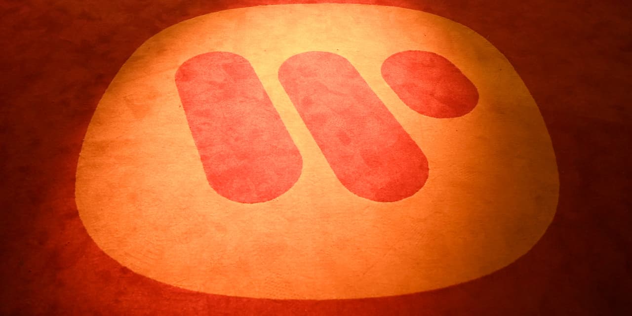 Warner Music to lay off 10% of workforce as part of restructuring plan - Vimarsana News