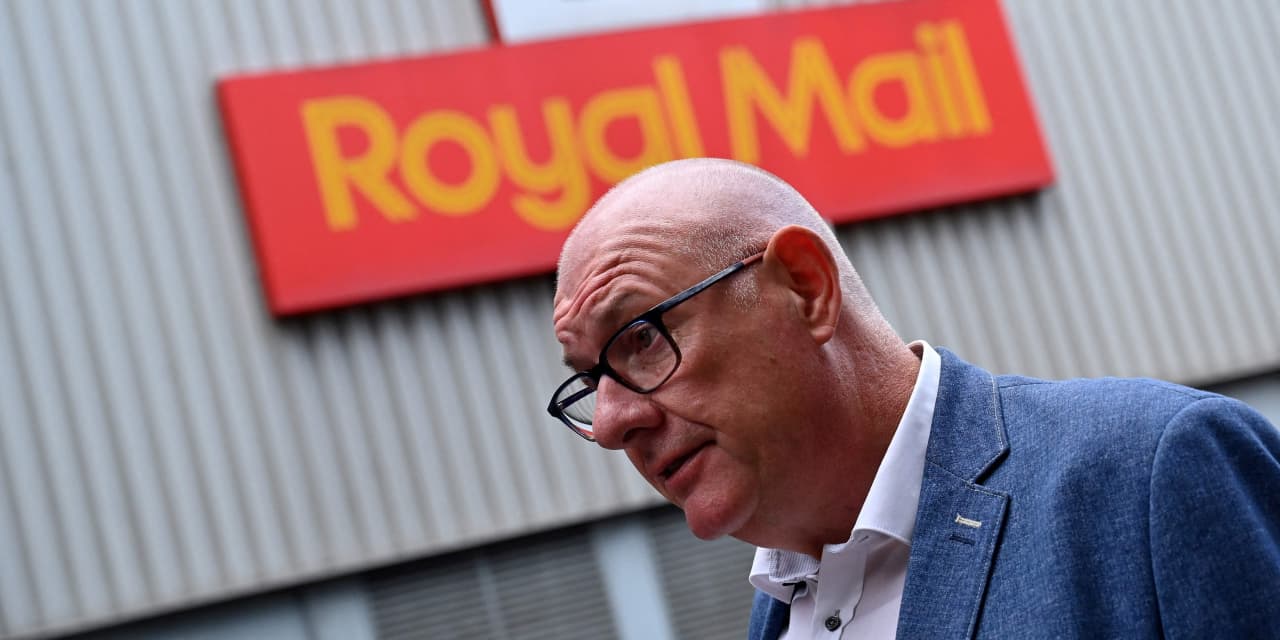#Dow Jones Newswires: Royal Mail may lay off up to 6,000 after loss in first half