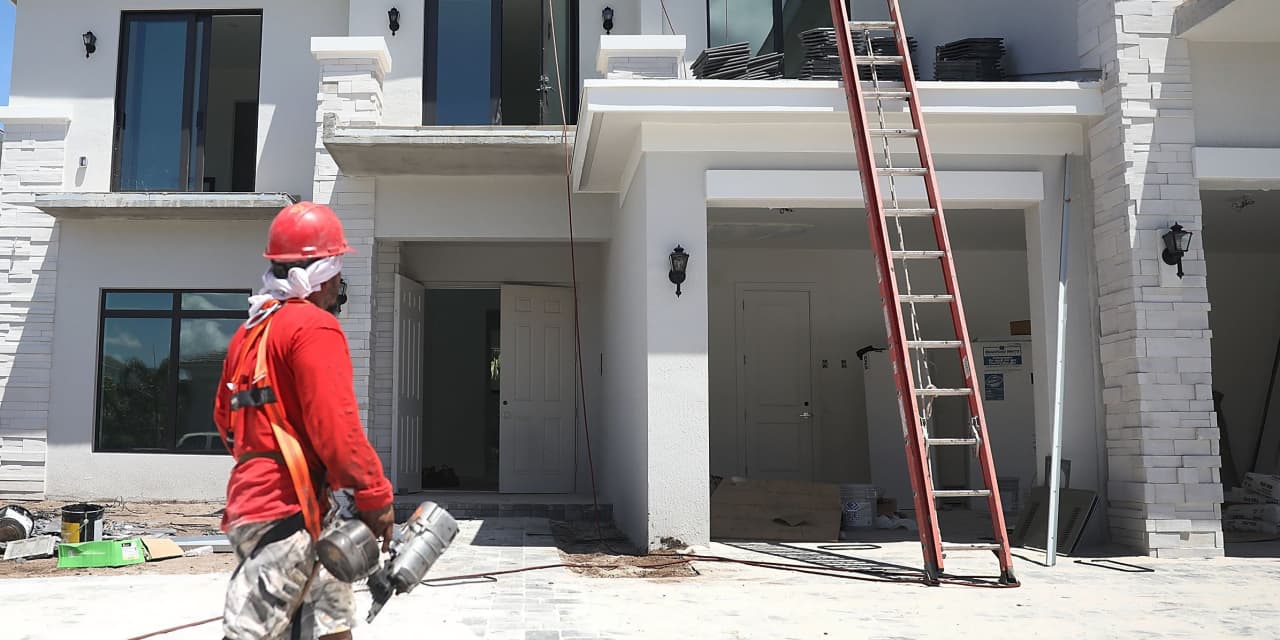 #Economic Report: Home builders sentiment index falls for record tenth month in a row in October. Home builders say the ‘situation is unhealthy and unsustainable.’