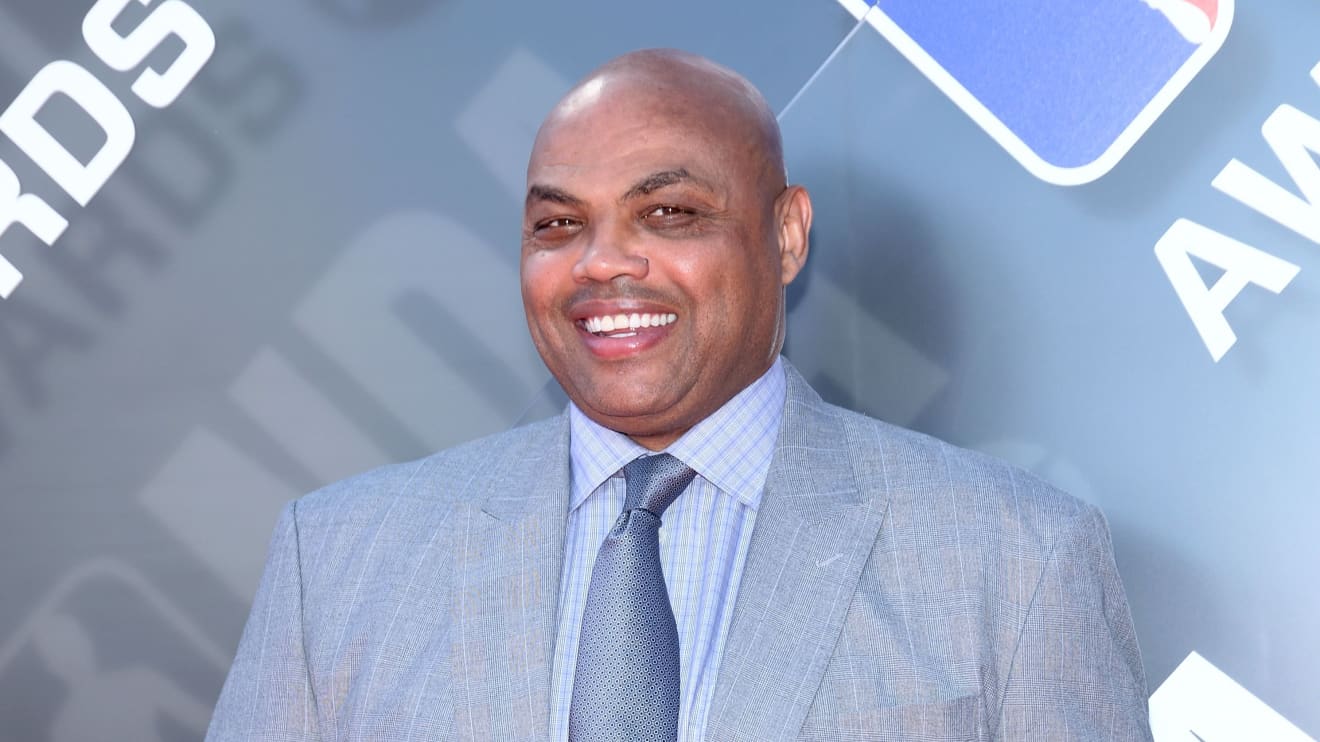 Charles Barkley's Contract Breakdown: From $307,000 As A Rookie To