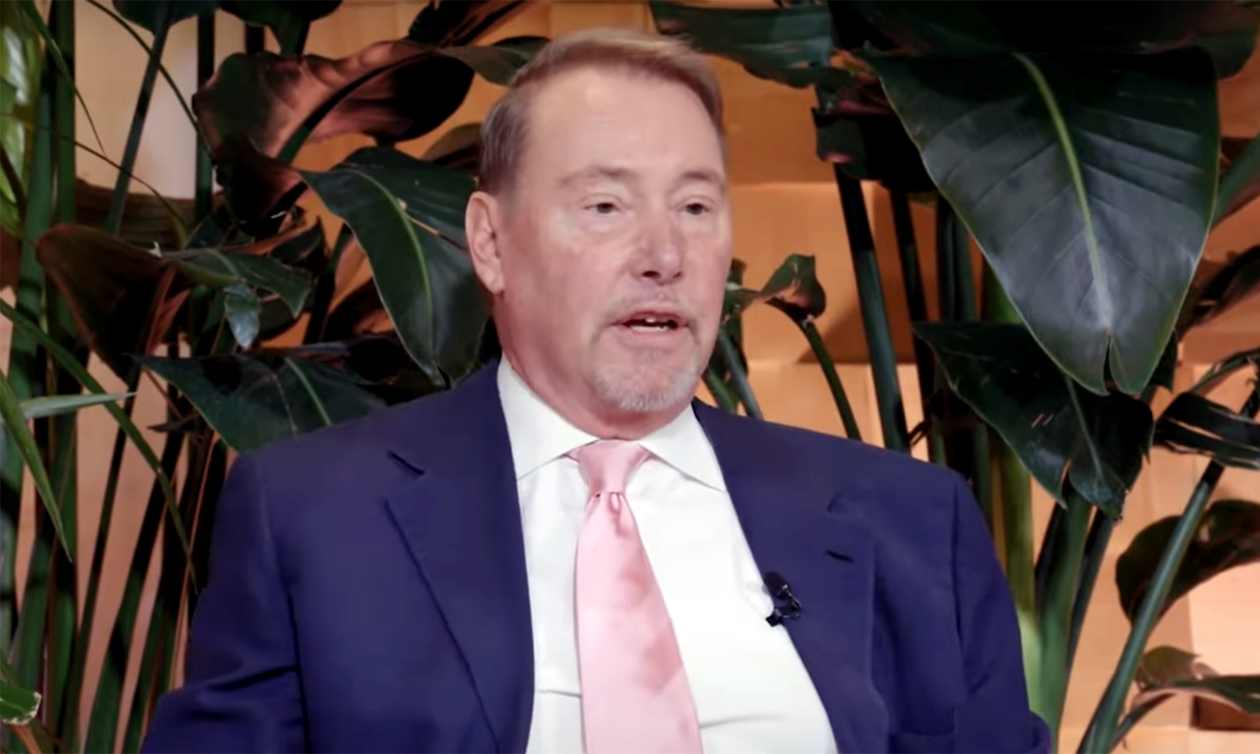 DoubleLine bond-fund manager Jeff Gundlach says to expect volatility and manage risk deliberately.