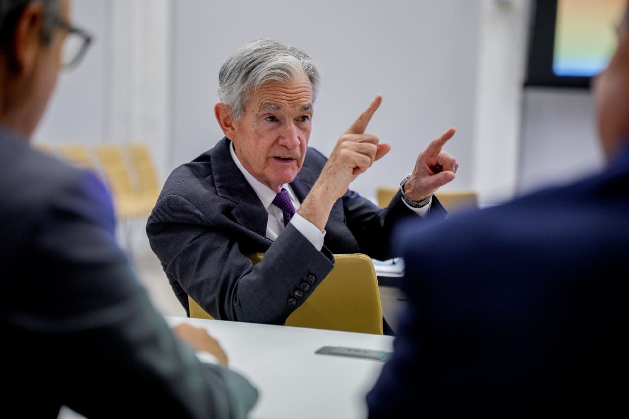 ‘We are Jerome Powell’: In rare show of unity, Republicans, Democrats, Wall Streeters and TikTok-ers are backing the Fed chair