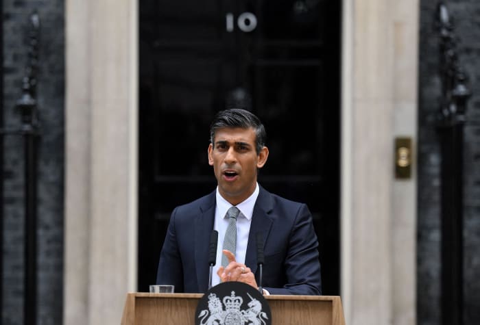 Rishi Sunak becomes U.K. prime minister, pledges to fix Liz Truss ...