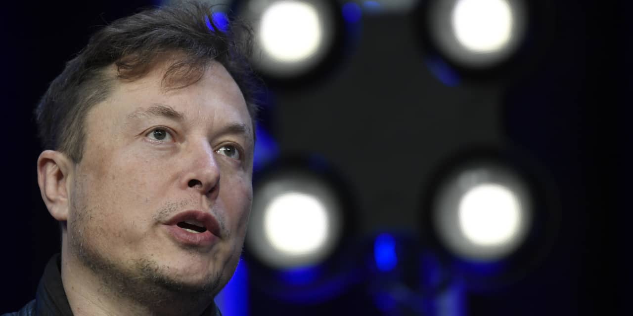 #: Elon Musk completes Twitter purchase, fires CEO and other top execs: reports