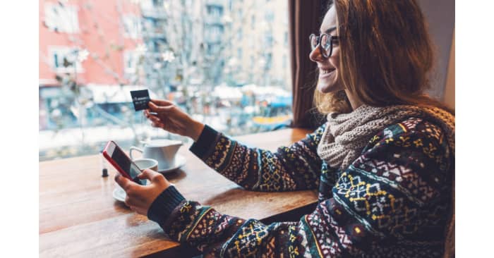 Best credit cards for the holidays, according to pros