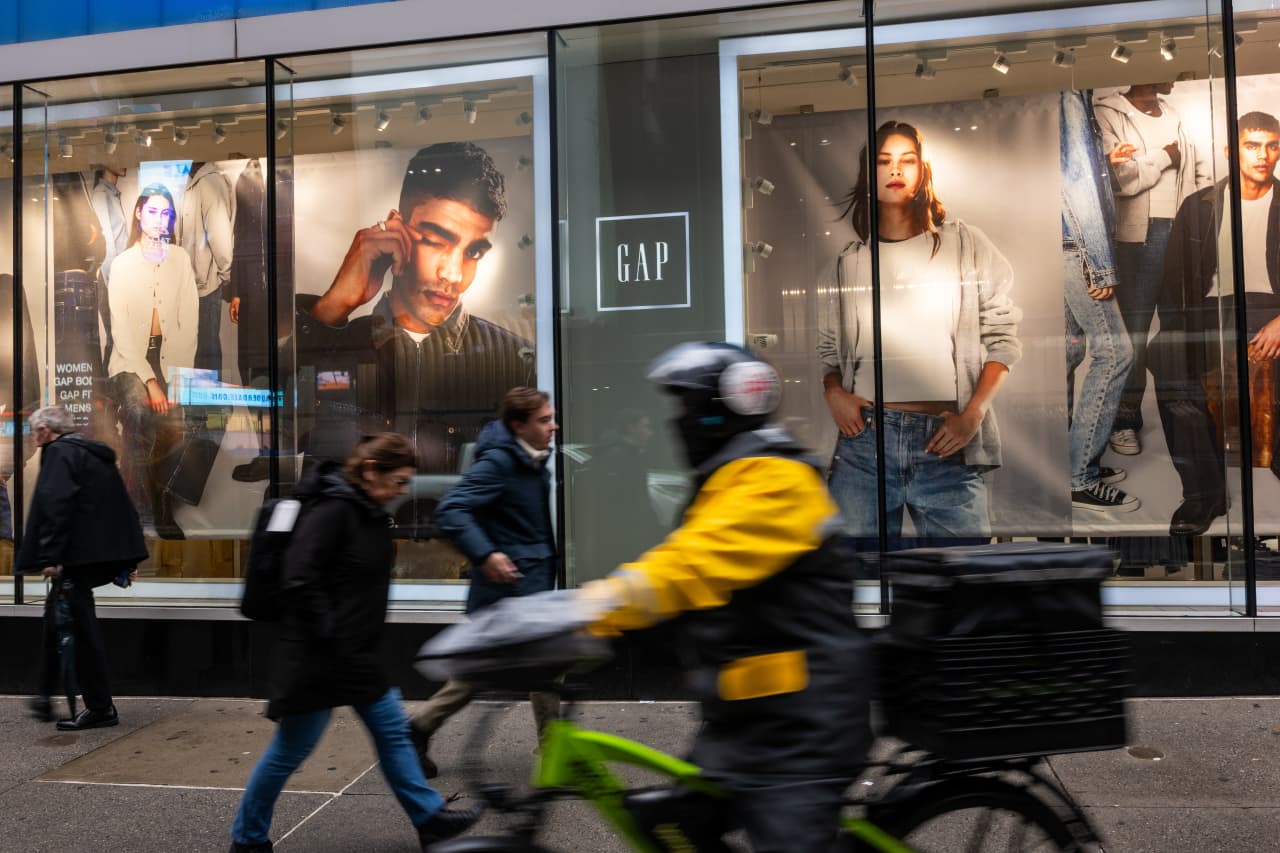 Winter Storm Fern cast a chill on retail sales, but spending slump is unlikely to last