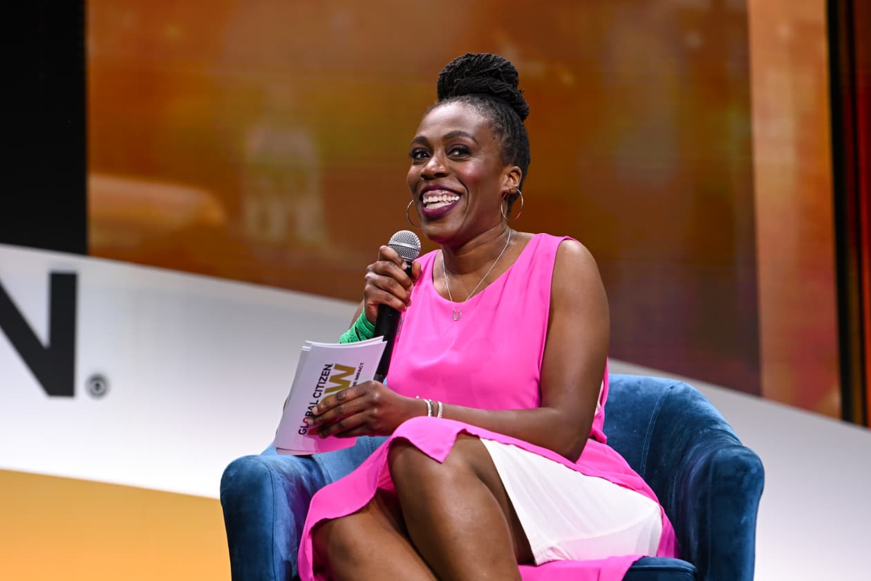 Tiffany ‘The Budgetnista’ Aliche can motivate you to cure your money ...
