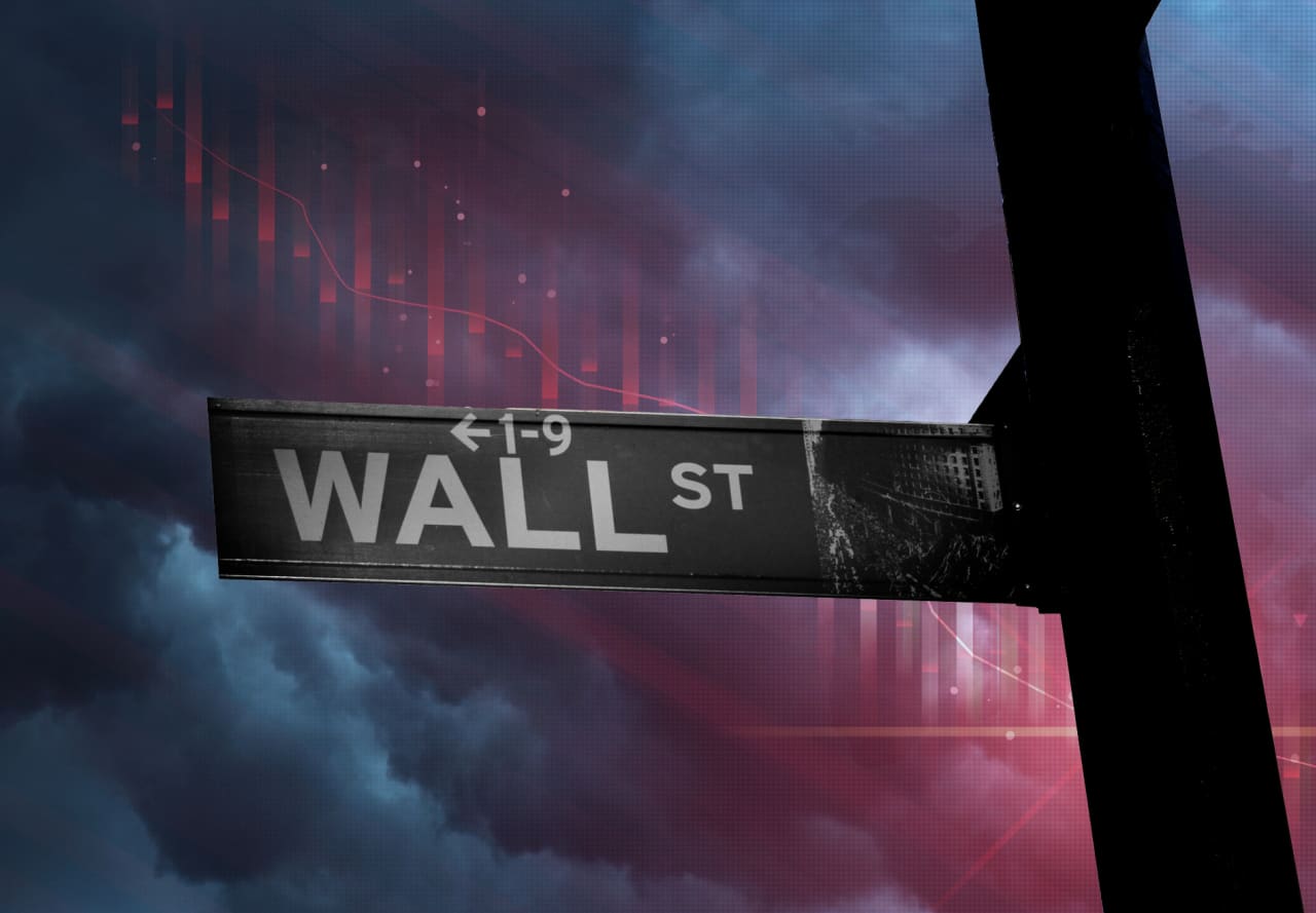 Stock-market buyback blackout period could spark dip as earnings season begins