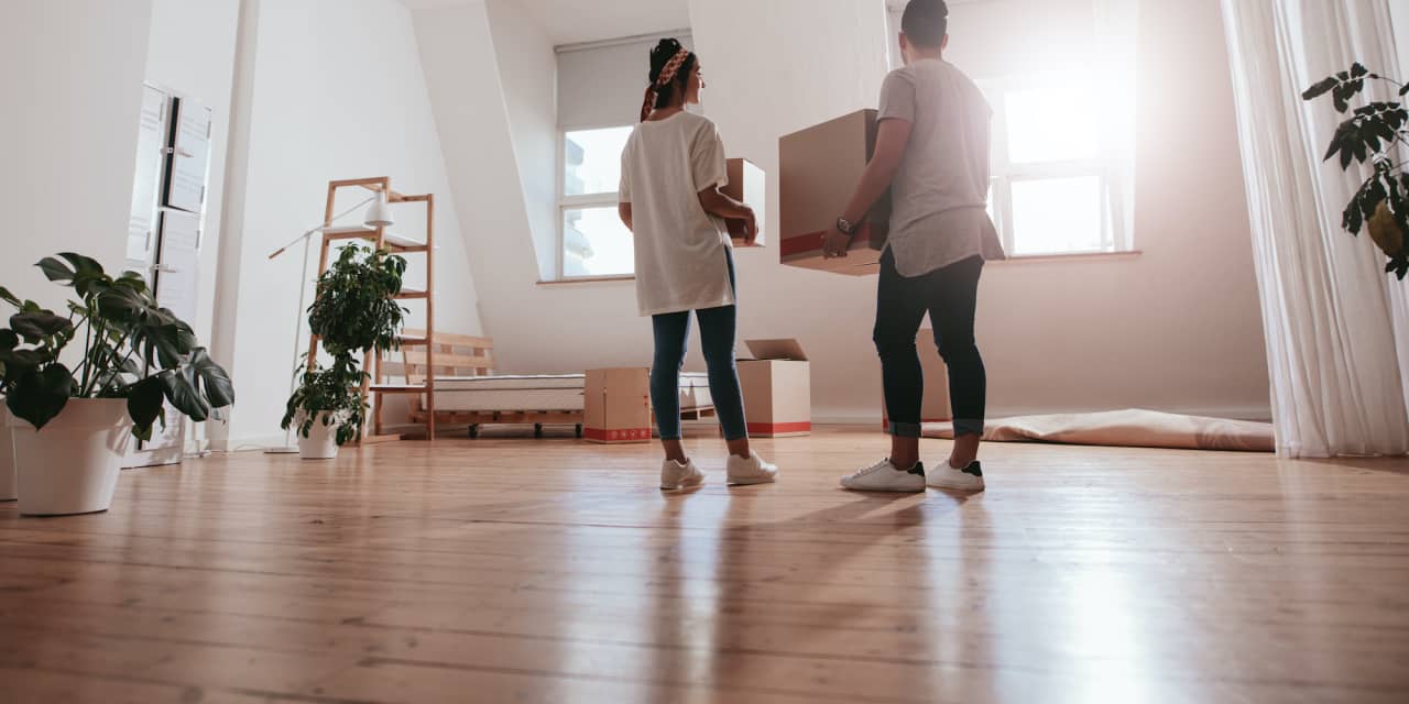 A home-buying tactic from the ’70s and ’80s is seeing a revival — here’s how it works and what buyers and sellers get out of it