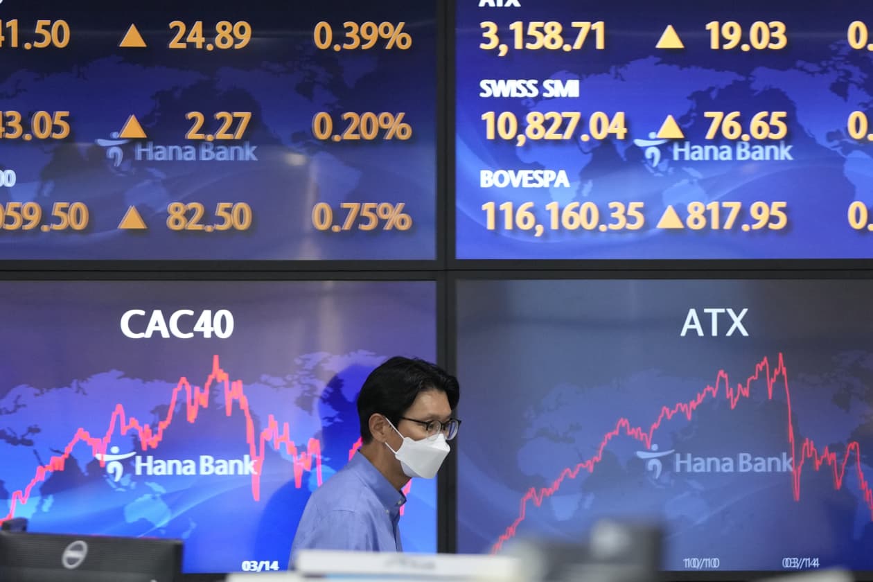Asian markets mixed as investors await U.S. election results, inflation ...