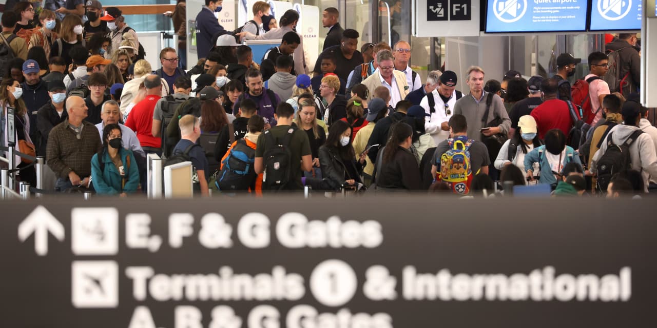 the-best-and-worst-days-to-fly-this-december-marketwatch