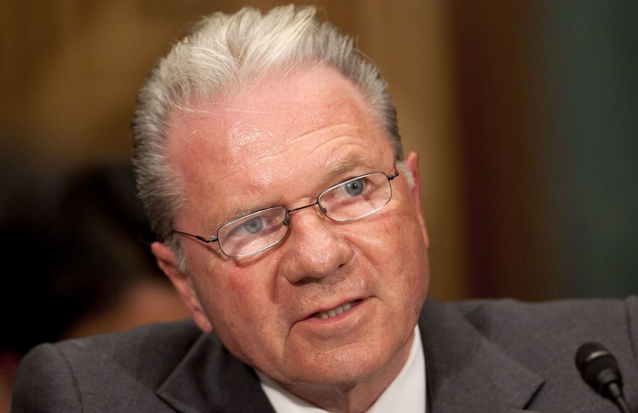 Think his stock-market call is bearish? Trading pioneer Peterffy awaits a  steeper, 25% bitcoin plunge amid FTX scandal - MarketWatch