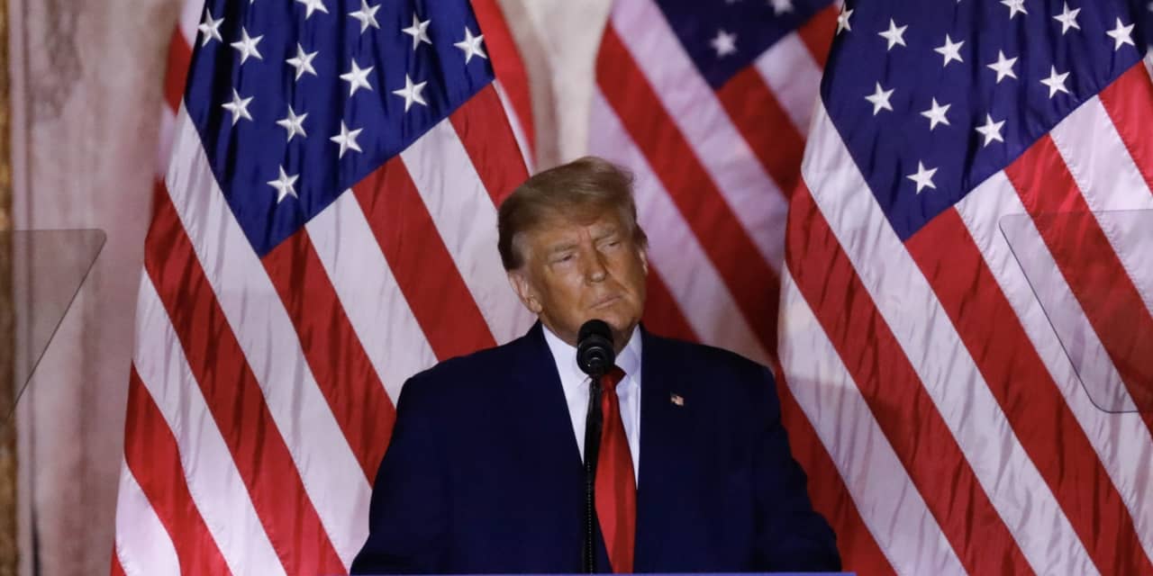 Donald Trump announces 2024 presidential run 'America's comeback