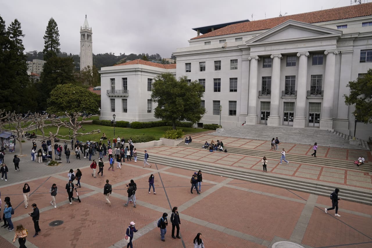 UC Berkeley Law School Joins Harvard Yale In Quitting U S News   Im 669265