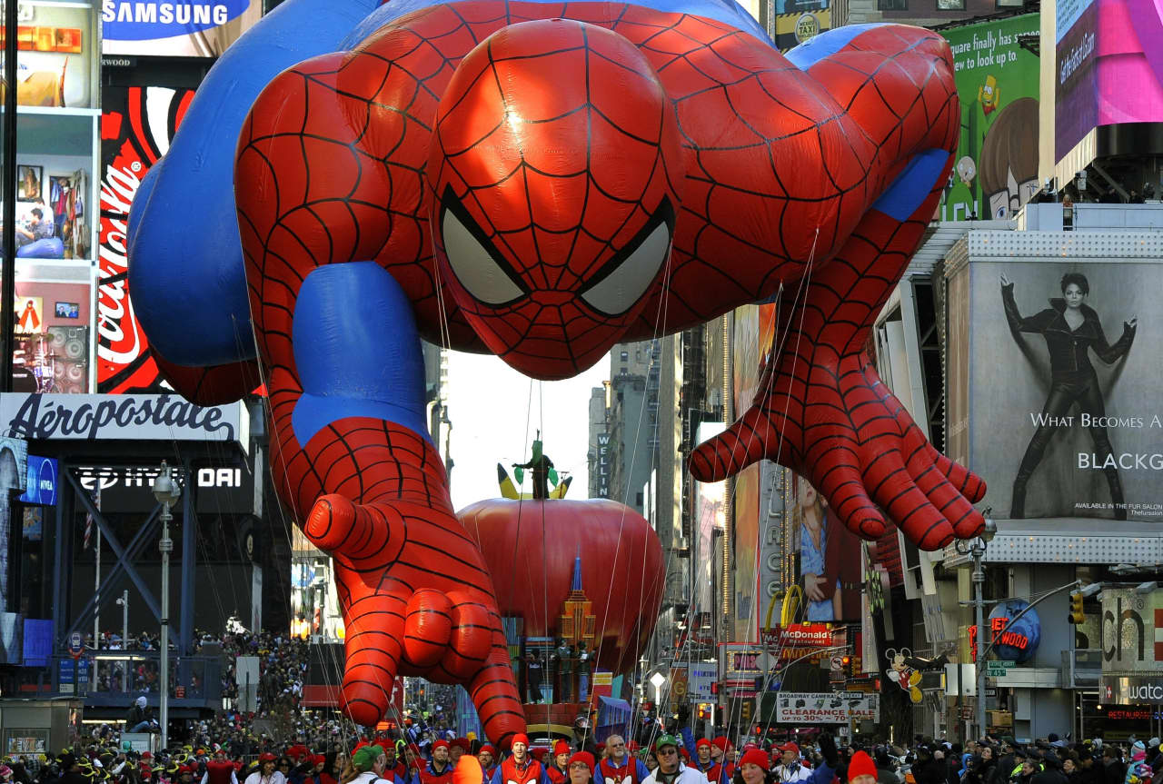 Macy’s Thanksgiving Day Parade: What Time It Starts And How To Watch ...