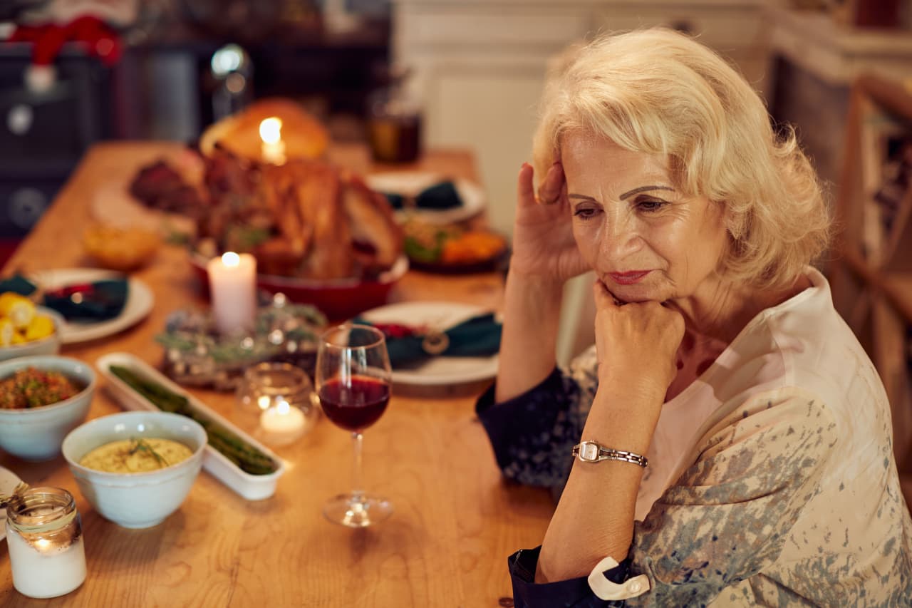 ‘I’m burned out by the drama’: Is it wrong to skip my Thanksgiving family dinner? Last year was fraught.